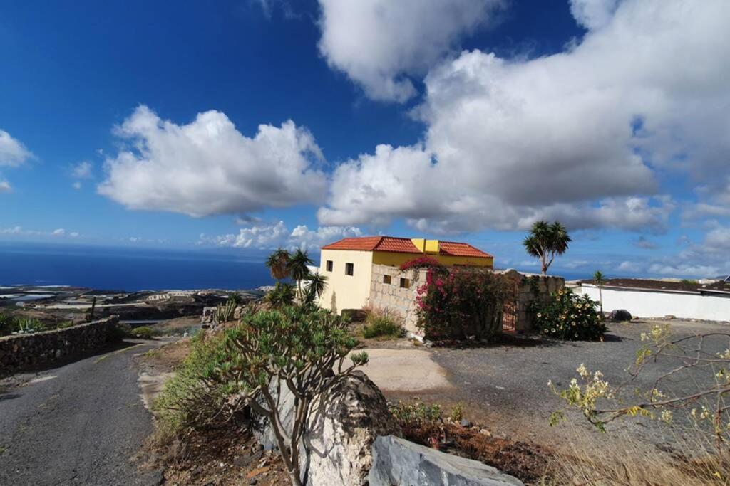 Lovely Two Bedroom Apartment With Amazing View Tejina de Isora Екстериор снимка